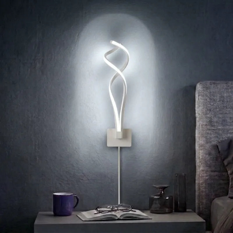 Flame Twist Wall Lamp